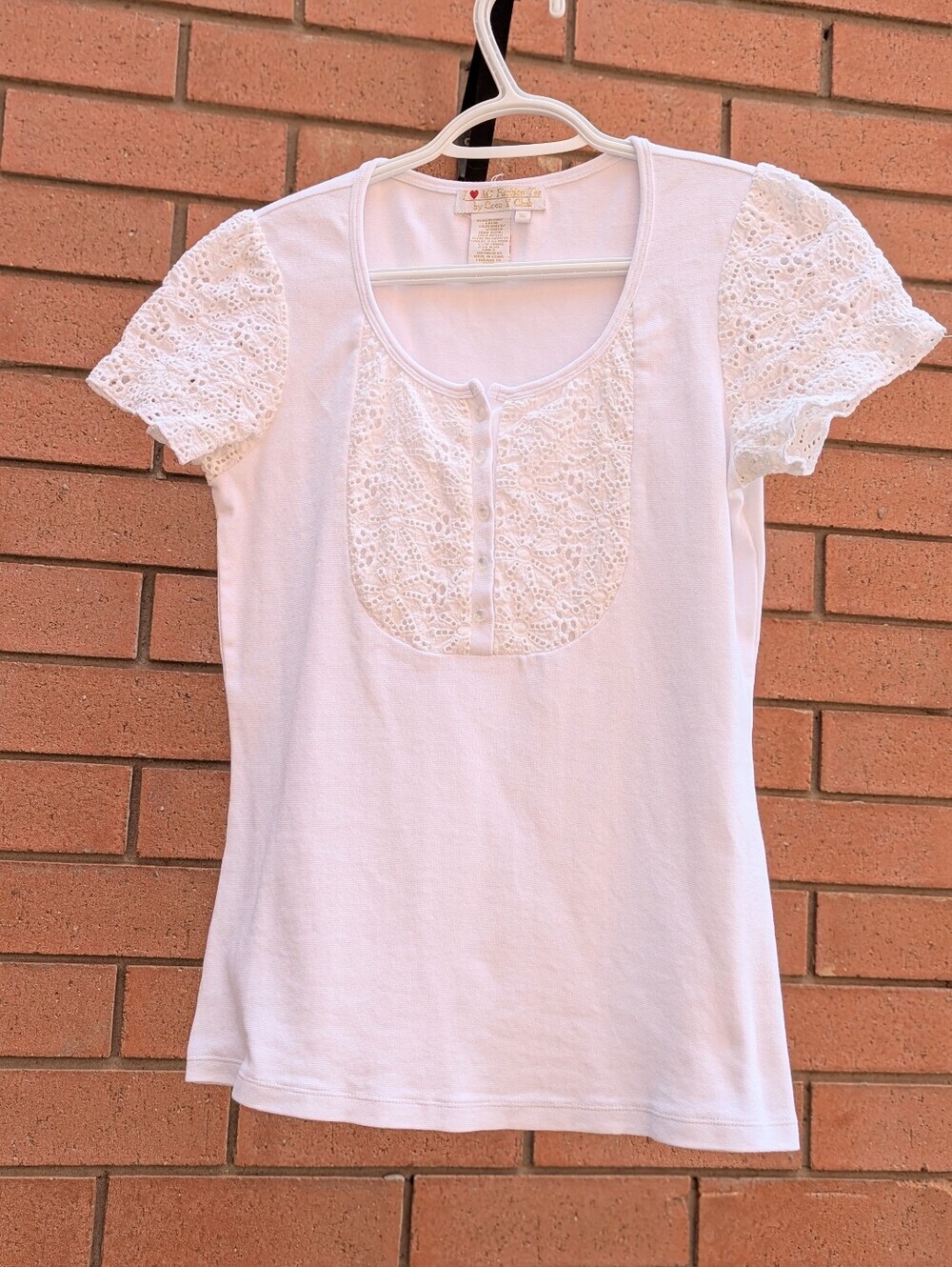 Women's (Medium) White/Cream Crochet/Lace-Yoke Short Sleeve Tee/T-Shirt/Top